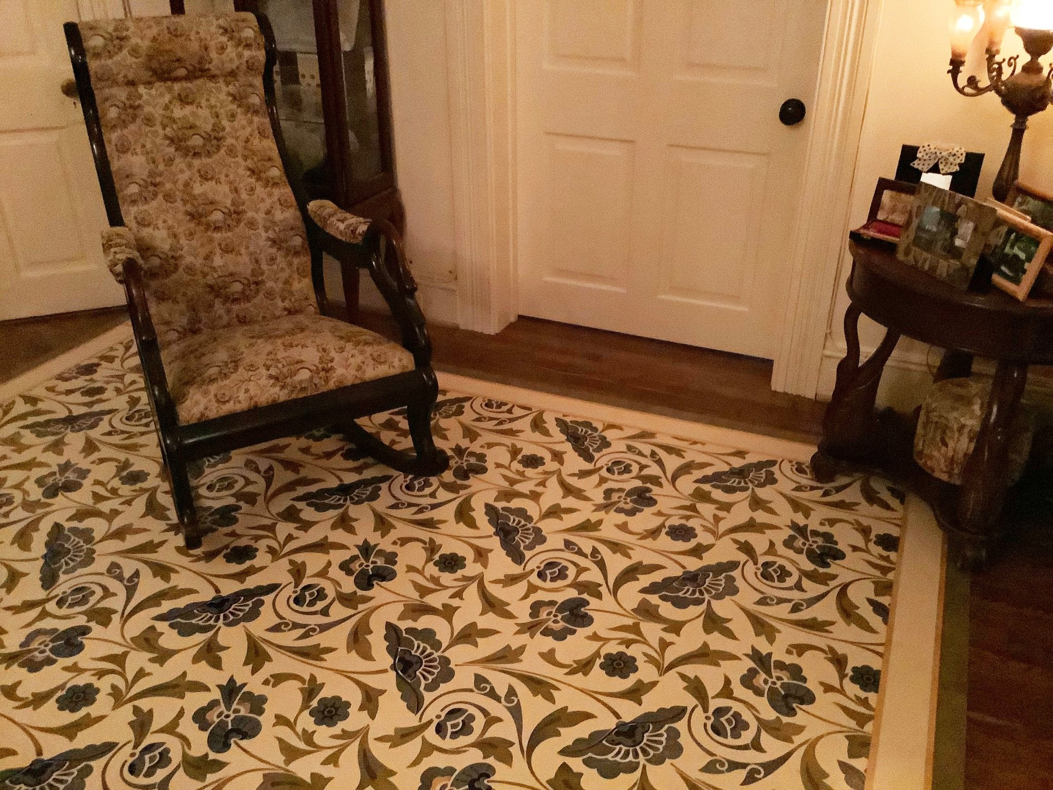 In-situ image of All-Over Floocloth #2 in a bedroom. 